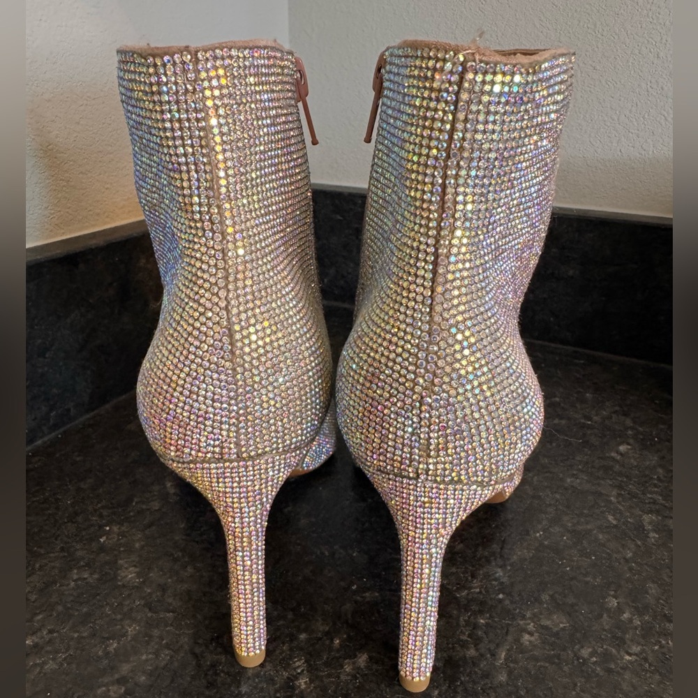 Steve Madden Glittering Silver Heeled Boots - Picture 4 of 7